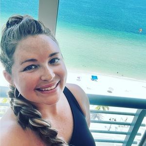 Meet your Posher, Shelby